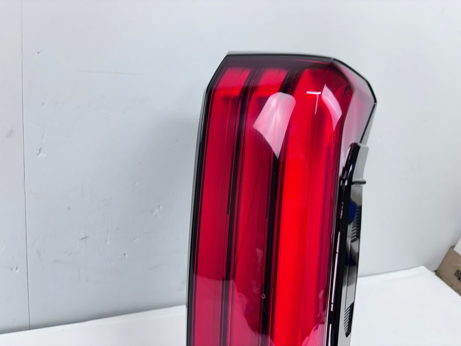 2022-2025 Toyota Tundra LED Rear Right OEM Tail Light - Image 5