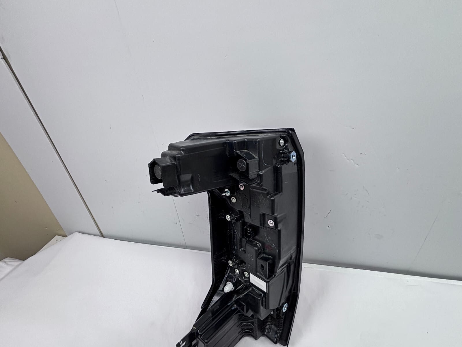 2022-2025 Toyota Tundra LED Rear Right OEM Tail Light - Image 16