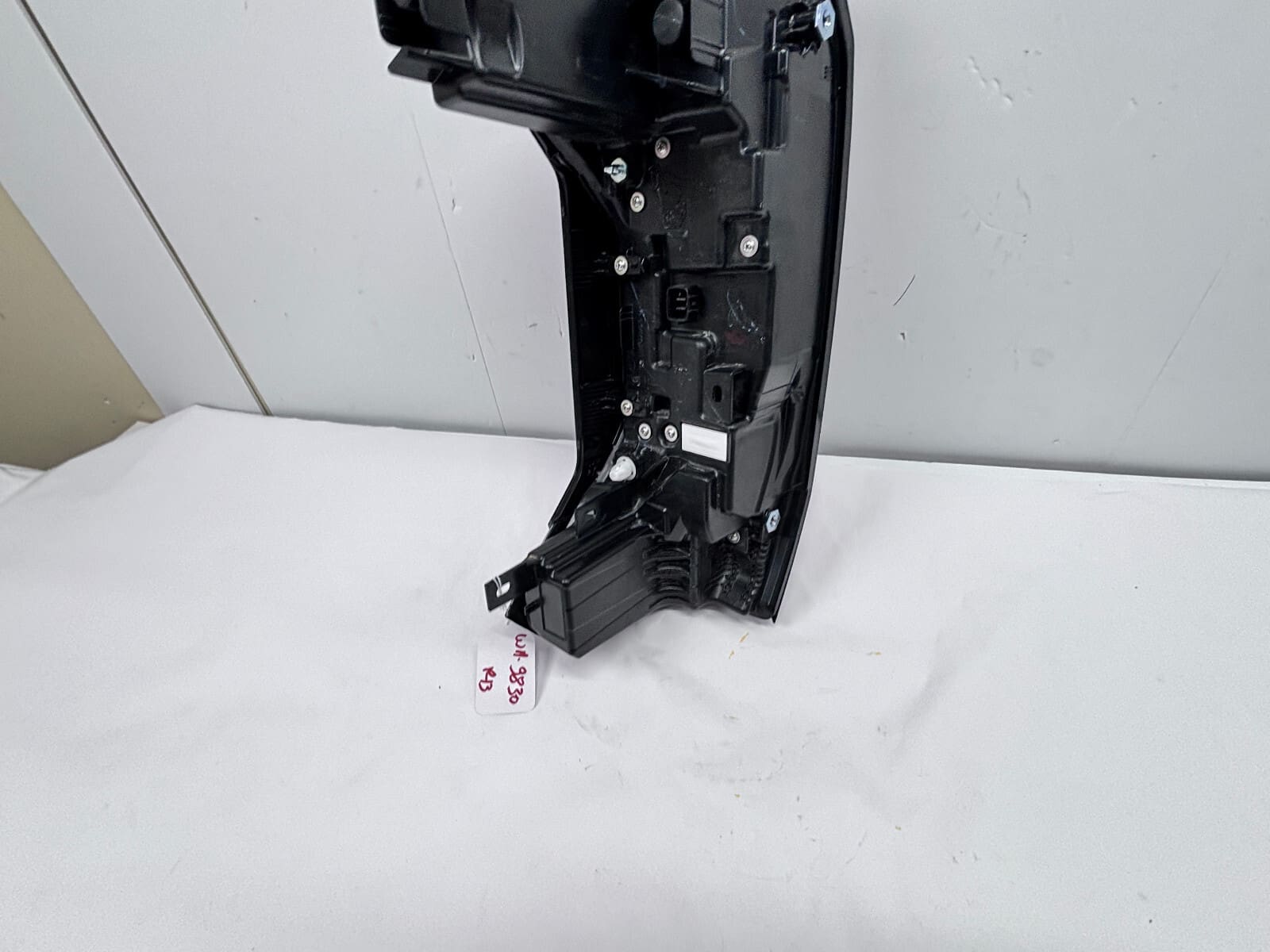 2022-2025 Toyota Tundra LED Rear Right OEM Tail Light - Image 18