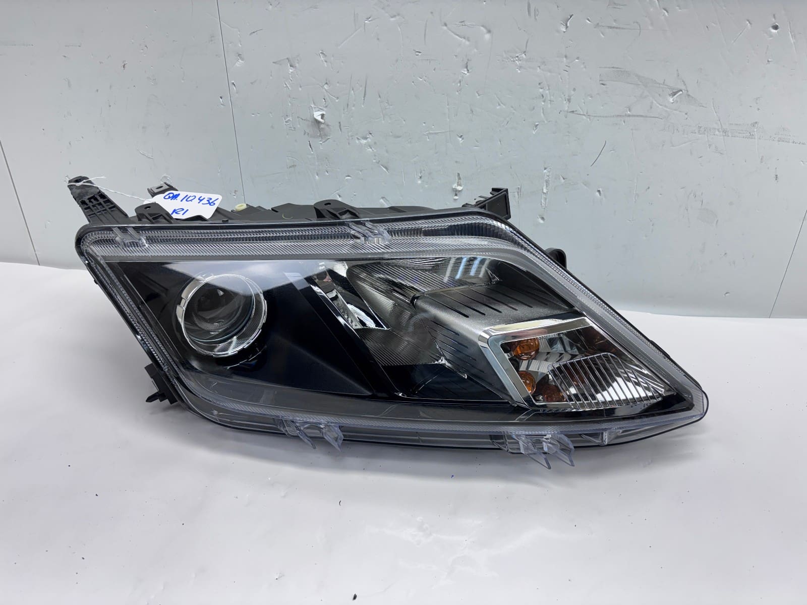 2010-12 Ford Fusion Halogen Front Right CAPA Headlight 9E5Z13008A