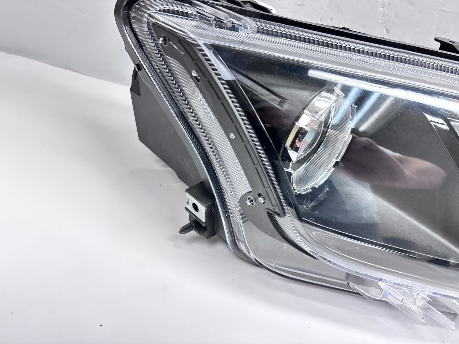 2010-12 Ford Fusion Halogen Front Right CAPA Headlight 9E5Z13008A - Image 11