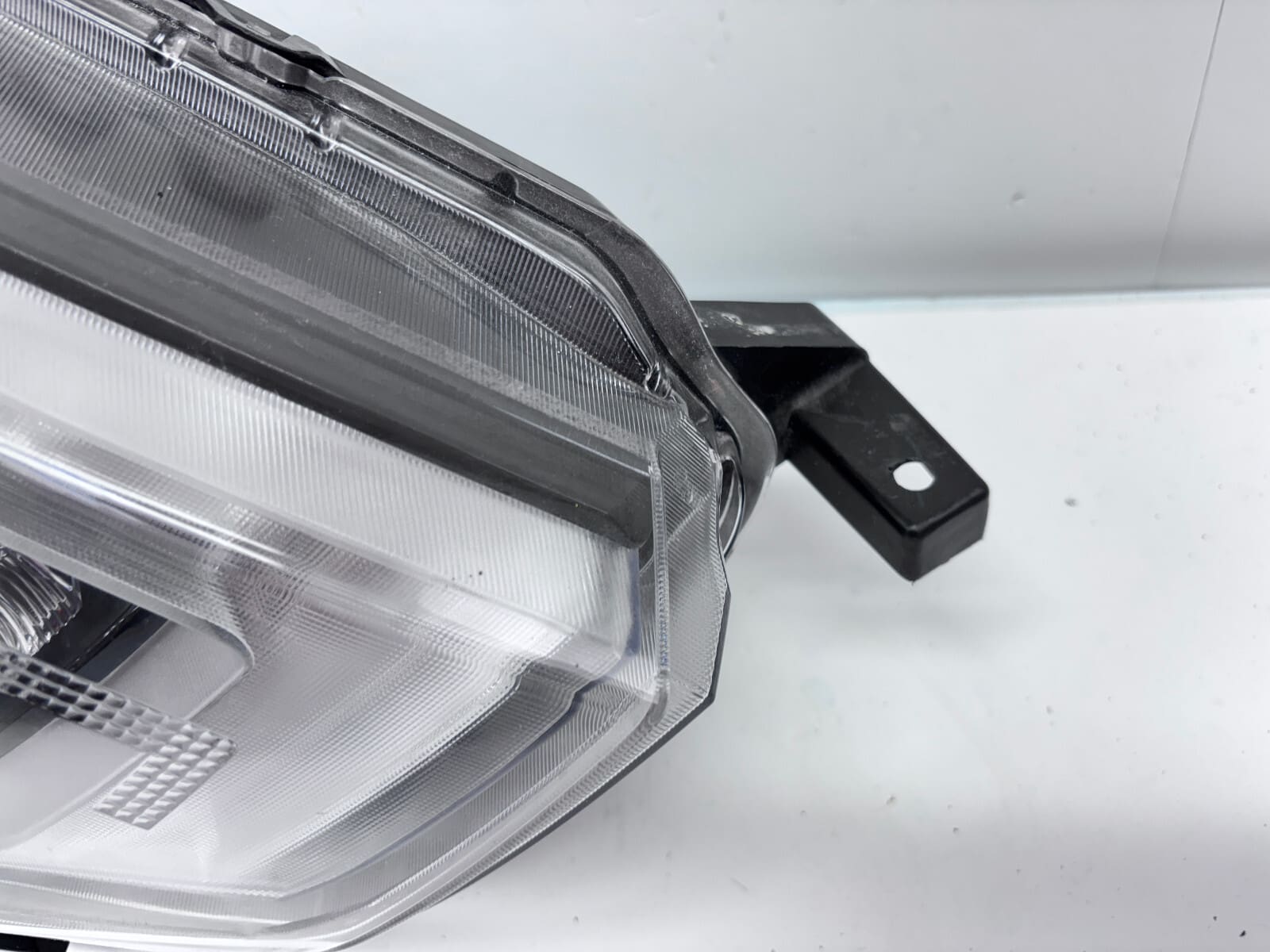 2017-2020 Nissan Rogue Halogen LED Front Right OEM Headlight - Image 4