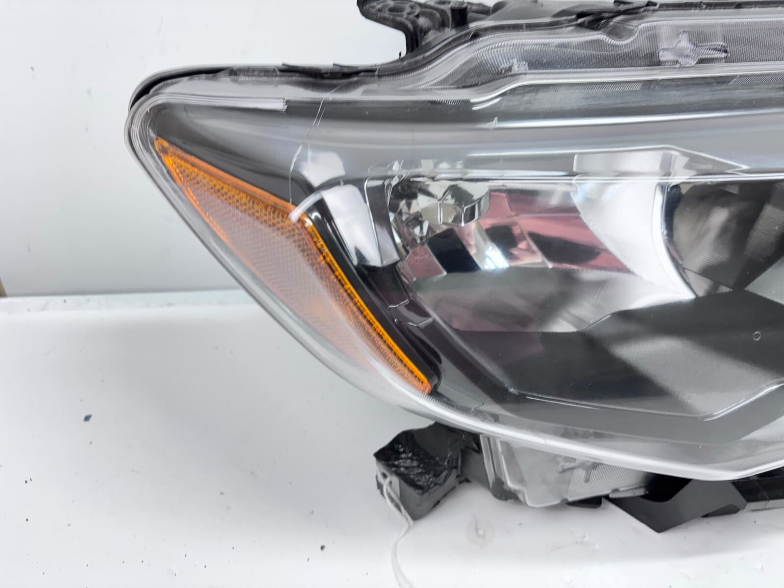 2017-2020 Nissan Rogue Halogen LED Front Right OEM Headlight - Image 12