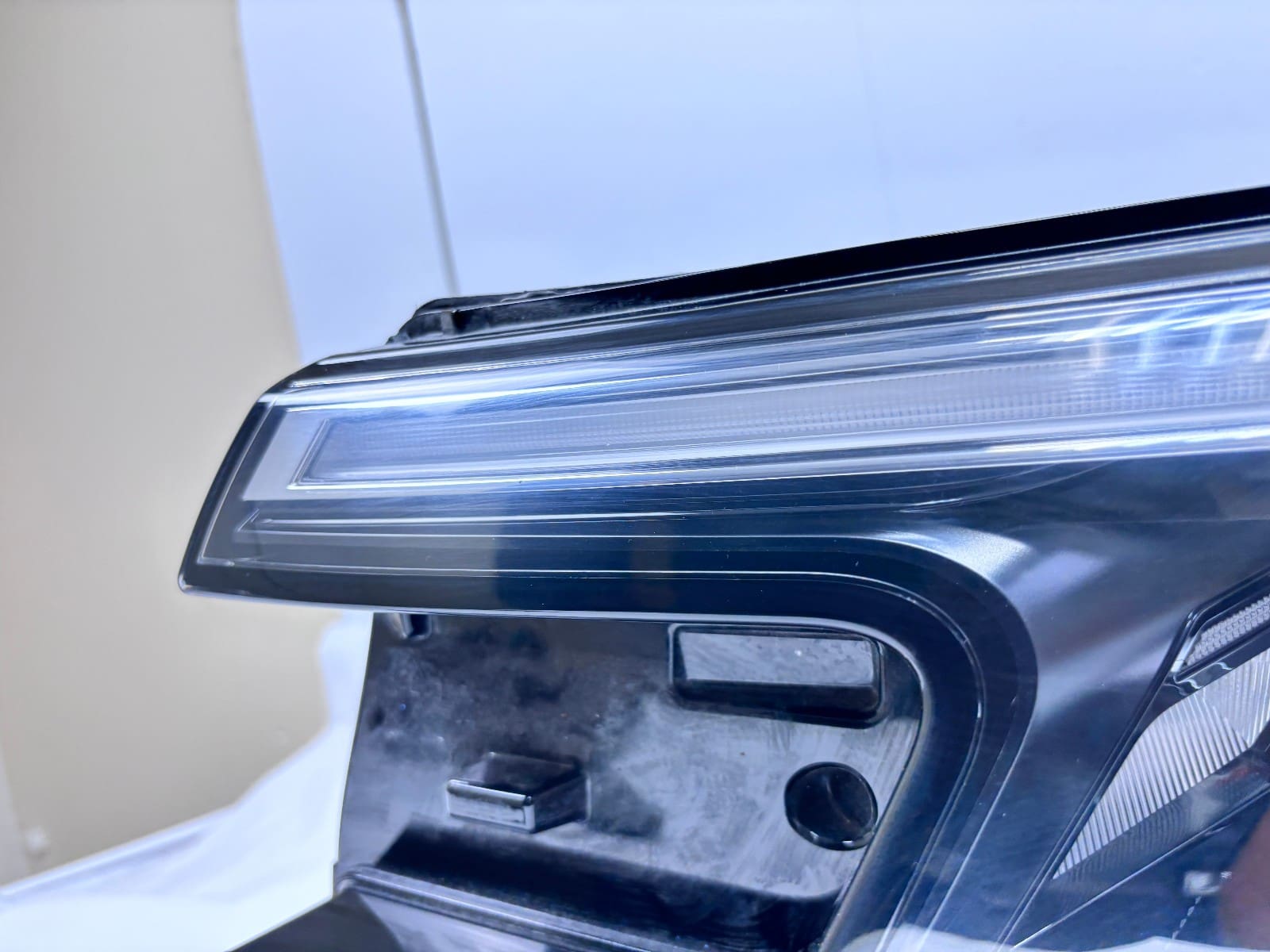 2024-25 VW Atlas Cross Sport LED Front Left OEM Headlight 3CN941081K - Image 11