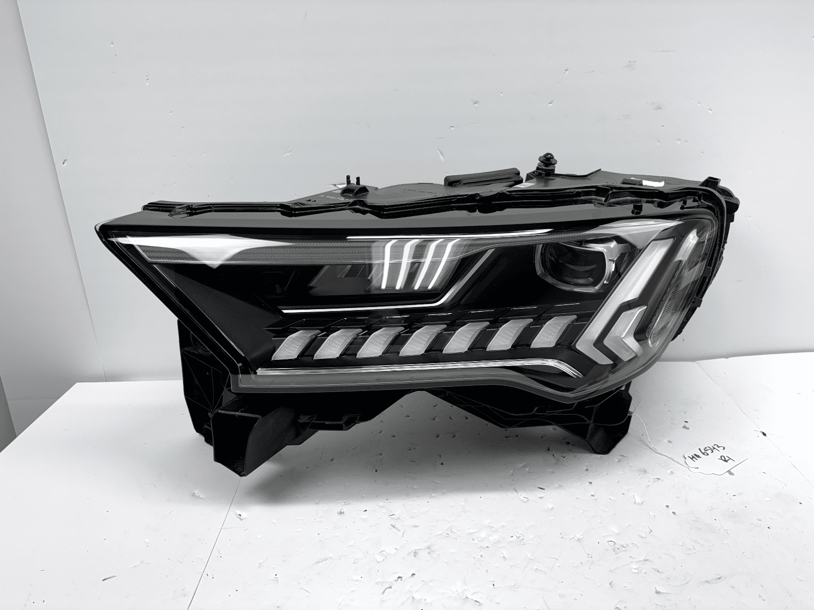 NICE 2020-23 Audi Q7 SQ7 LED Matrix Front Left Headlight 4m0941039b