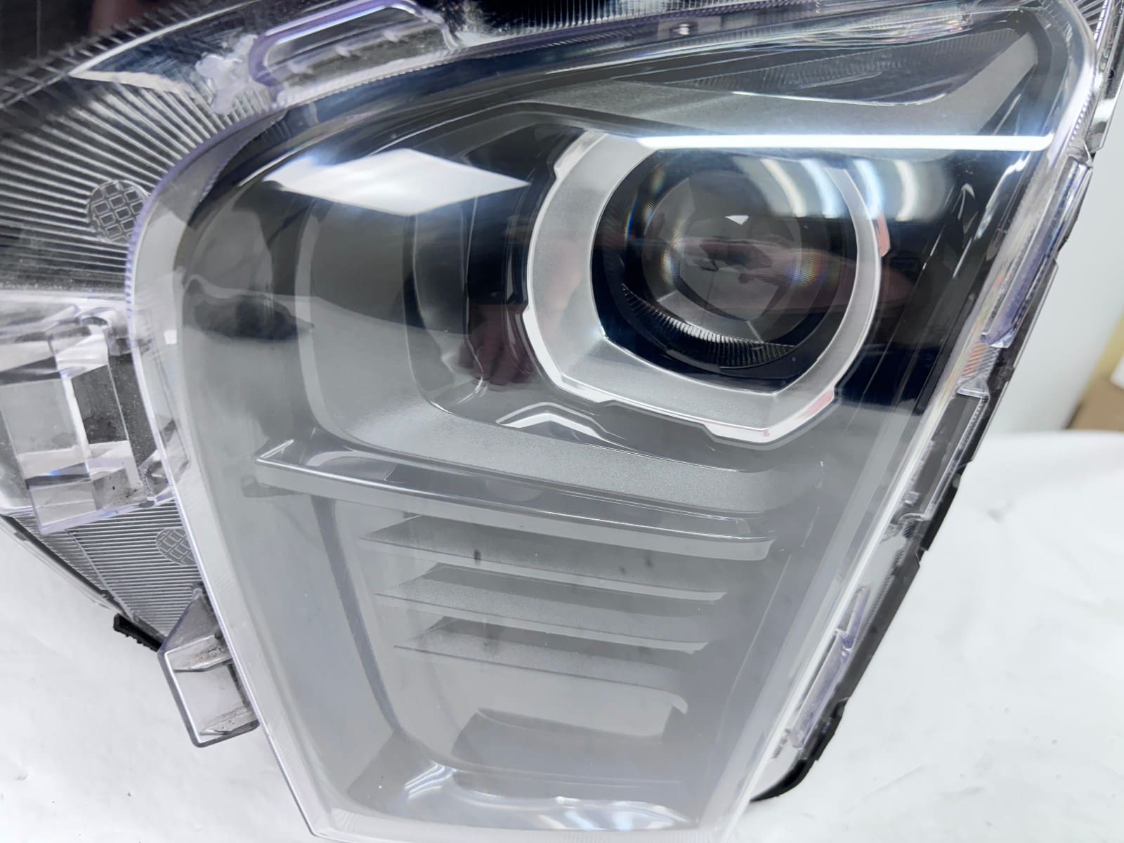 2024-2025 Chevy Trax LED Front Left OEM Headlight 42857150 - Image 5