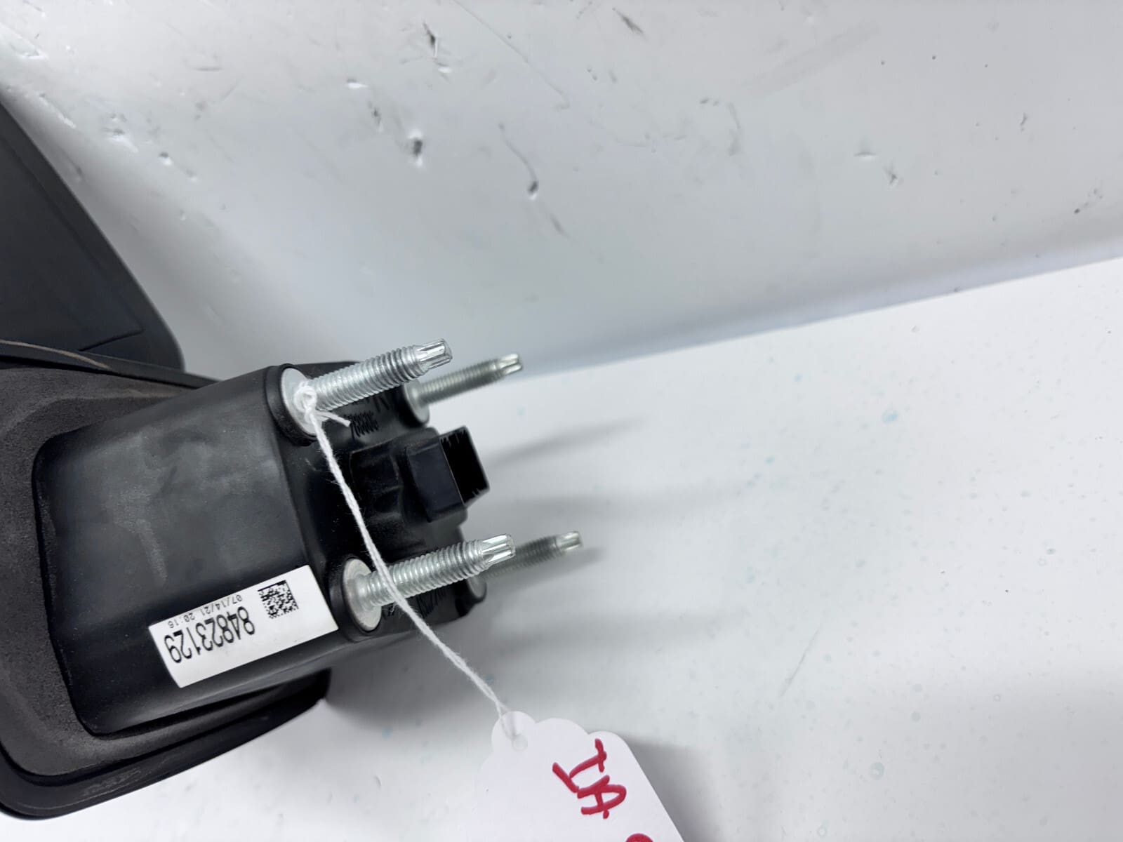 2019-2023 Chevy Silverado 1500 Black Front Right Side OEM Mirror - Image 5