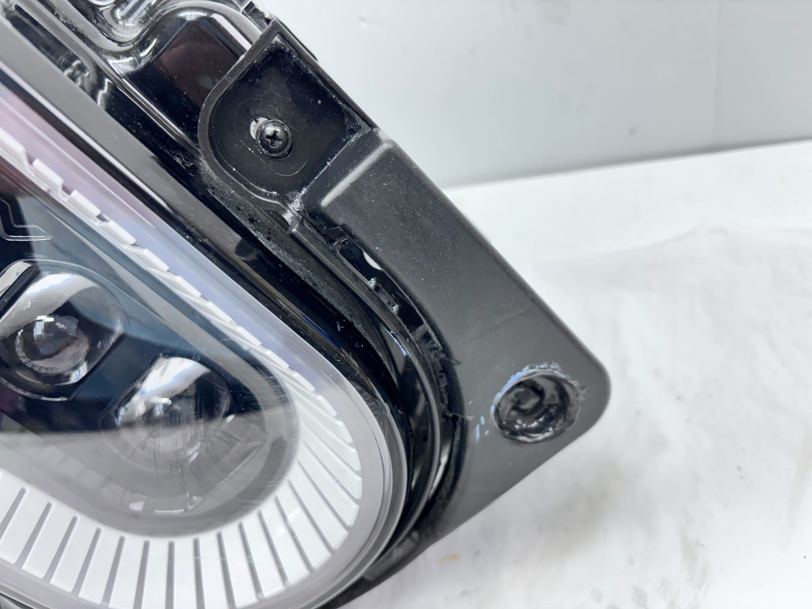 2021-2023 Rivian R1T LED Front Right OEM Headlight GMM92102010 - Image 17