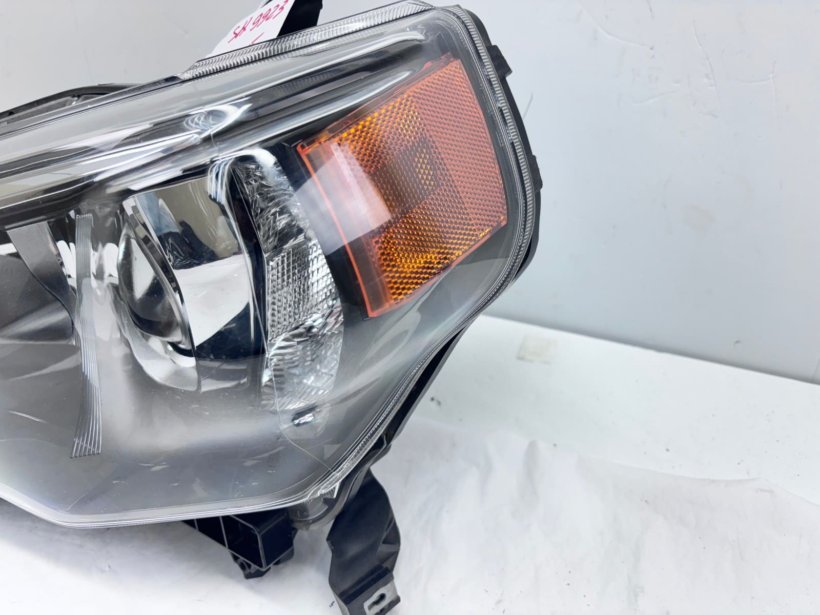 2014-2020 Toyota 4Runner Halogen Front Left OEM Headlight - Image 5