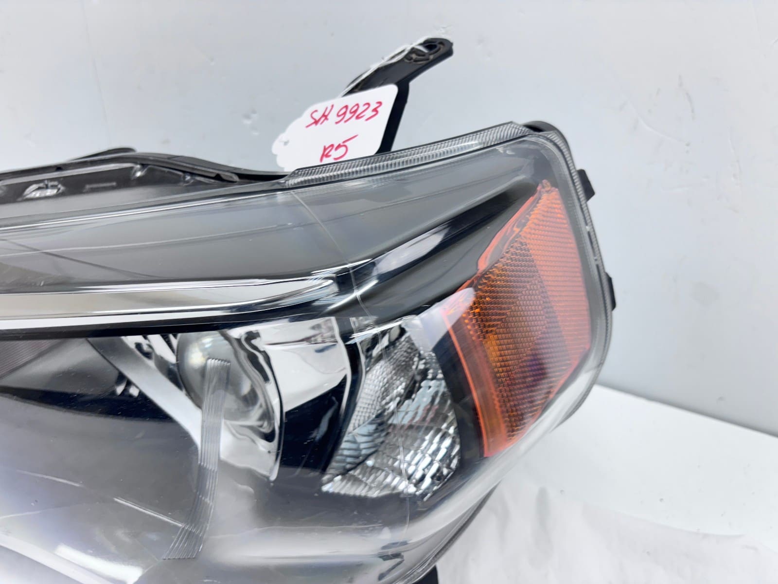 2014-2020 Toyota 4Runner Halogen Front Left OEM Headlight - Image 7