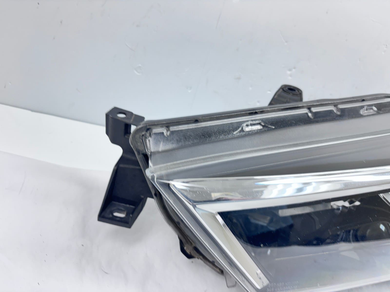 2014-2020 Toyota 4Runner Halogen Front Left OEM Headlight - Image 11