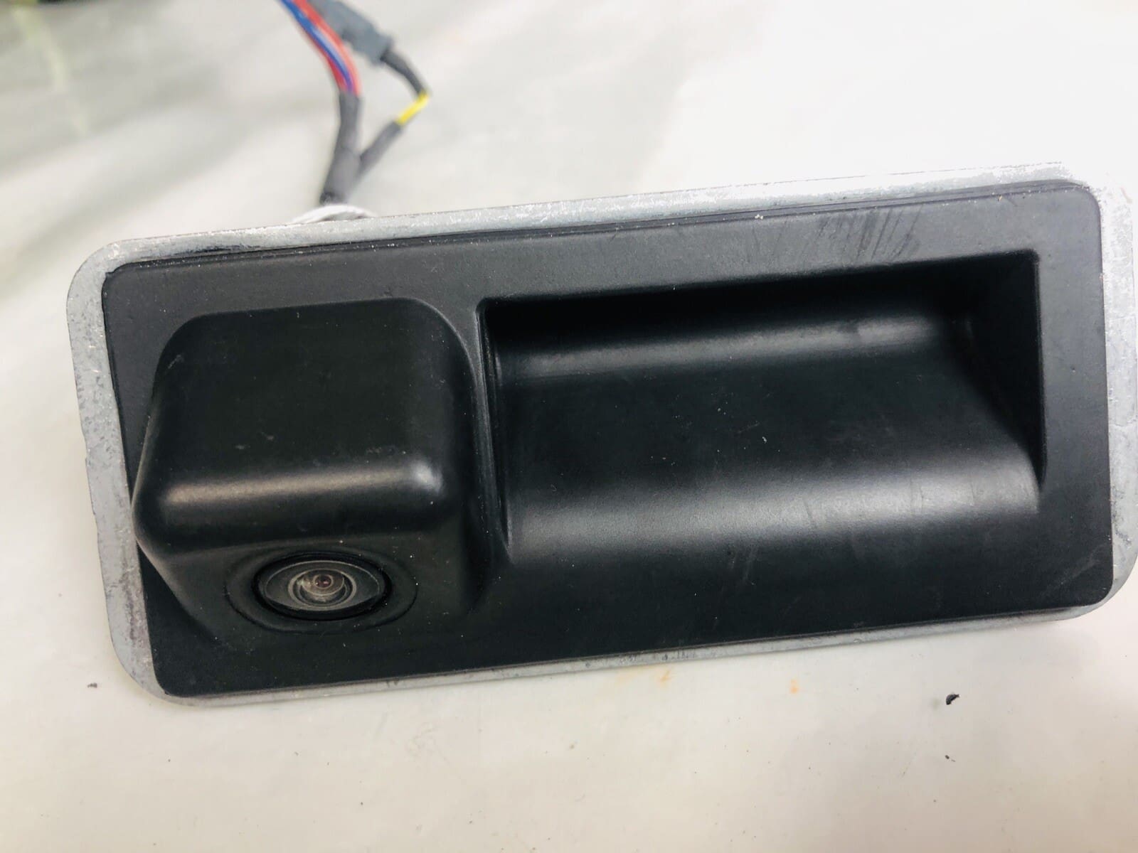 2015-18 Audi A3 S3 A6 S6 A7 RS7 Rear Camera Trunk LID Switch Handle 8v0827566 - Image 4
