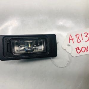 5NA943021, VW ATLAS PASSAT JETTA TIGUAN GOLF REAR LED LICENSE PLATE LIGHT OEM