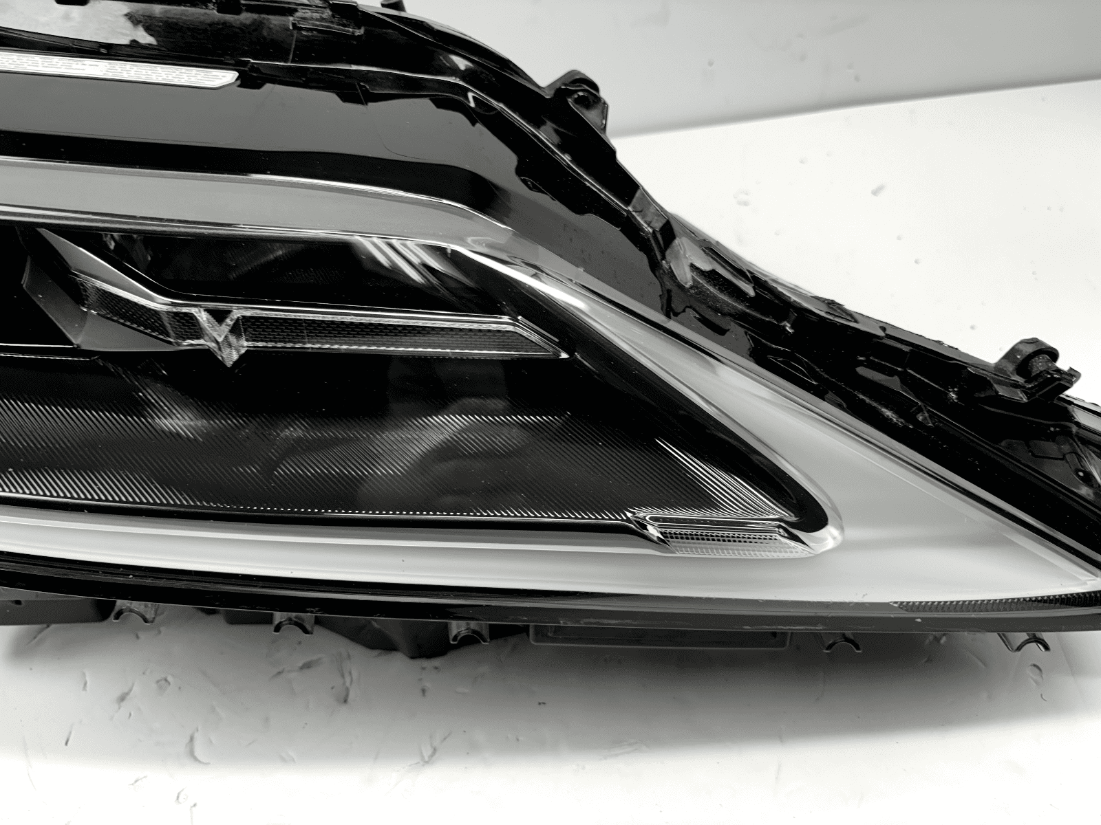 2020-2022 Lexus RX RX350 RX450h LED Front Right OEM Headlight DMG - Image 3
