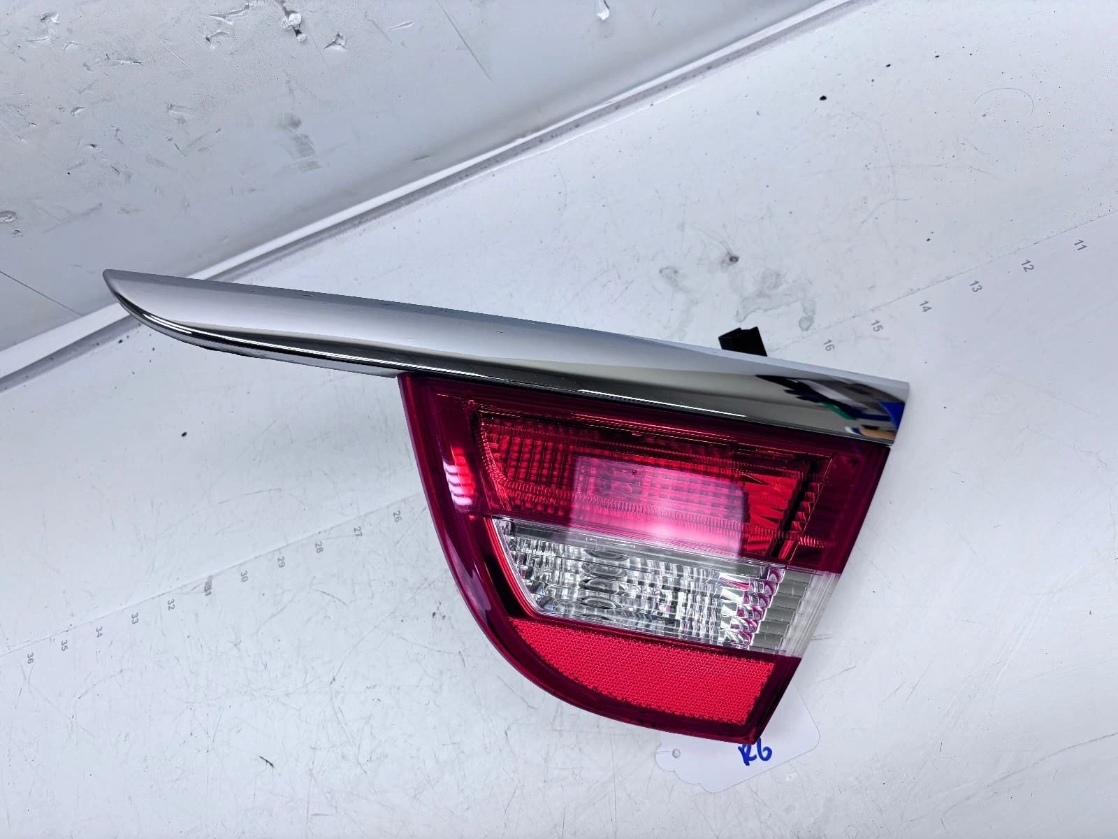 2012-17 Buick Verano Halogen Rear Right Inner OEM Tail Light 22985776 - Image 10