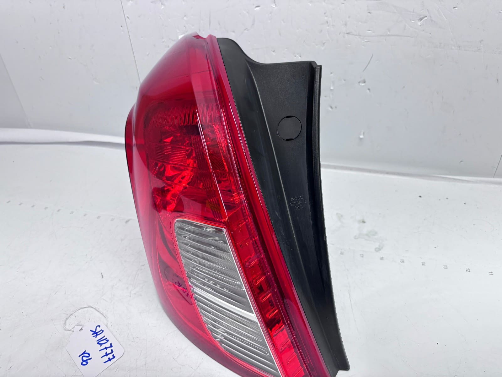2013-2016 Buick Encore Halogen Rear Left OEM Tail Light 42435943 - Image 4