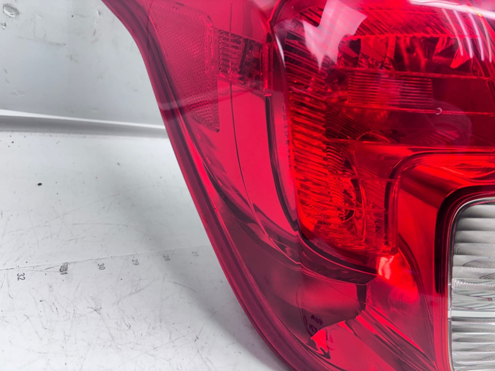 2013-2016 Buick Encore Halogen Rear Left OEM Tail Light 42435943 - Image 10