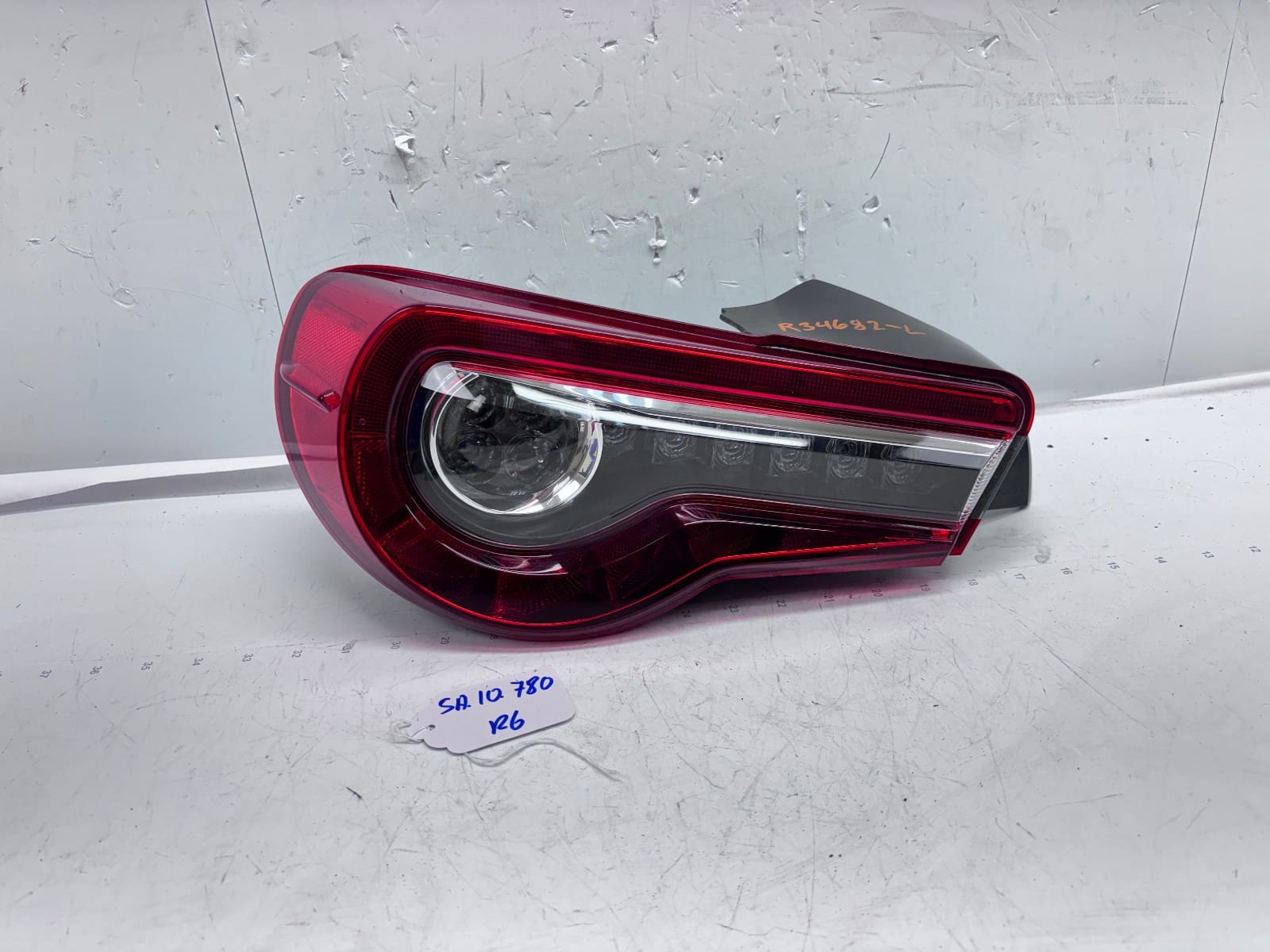 2017-2020 SUBARU BRZ TOYOTA 86 LED REAR LEFT OEM TAIL LIGHT 84912CA190