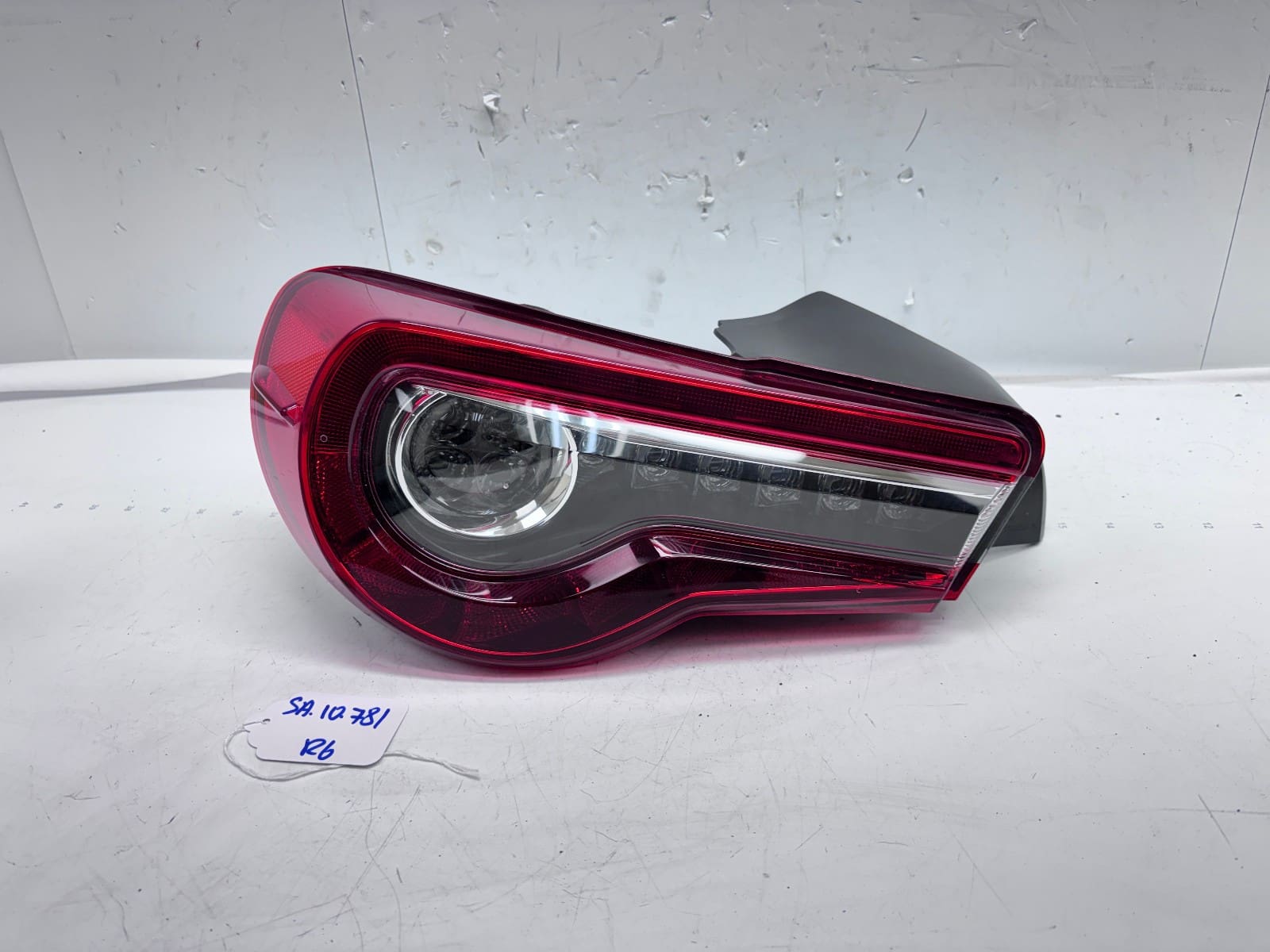 2017-2020 SUBARU BRZ TOYOTA 86 LED REAR LEFT OEM TAIL LIGHT 84912CA190