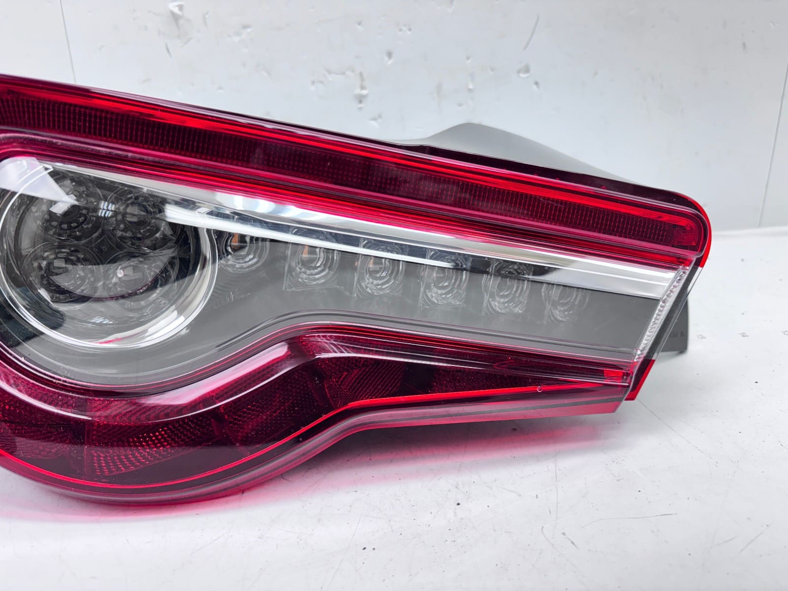 2017-2020 SUBARU BRZ TOYOTA 86 LED REAR LEFT OEM TAIL LIGHT 84912CA190 - Image 4