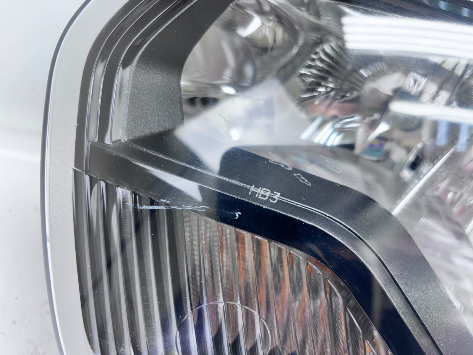 2015-2021 Ford Transit F250 F350 Halogen Front Left OEM Headlight - Image 12