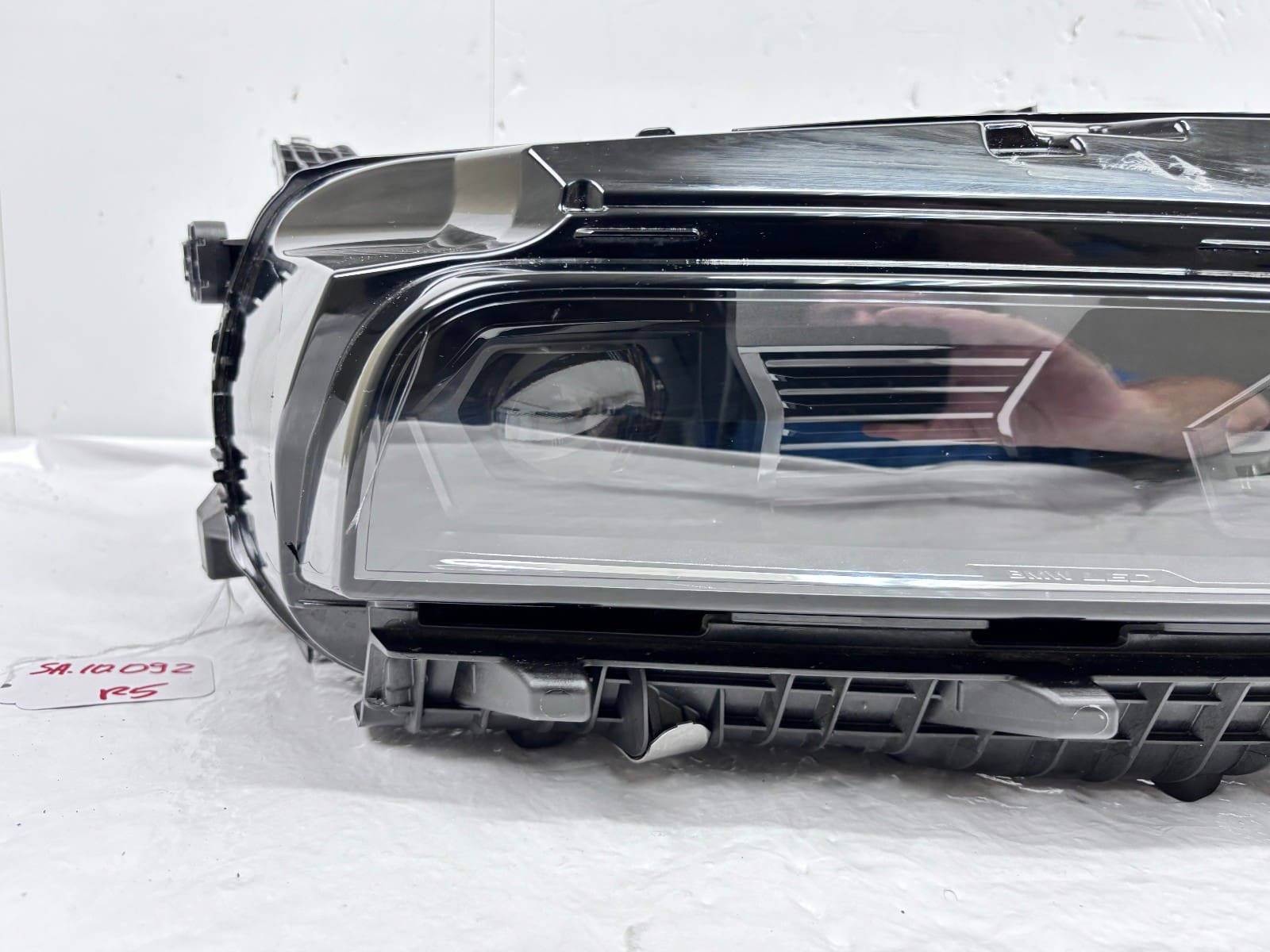 2023-25 BMW 7 Series 740i 750 LED Front Right OEM Headlight 5B33F04-01 - Image 6