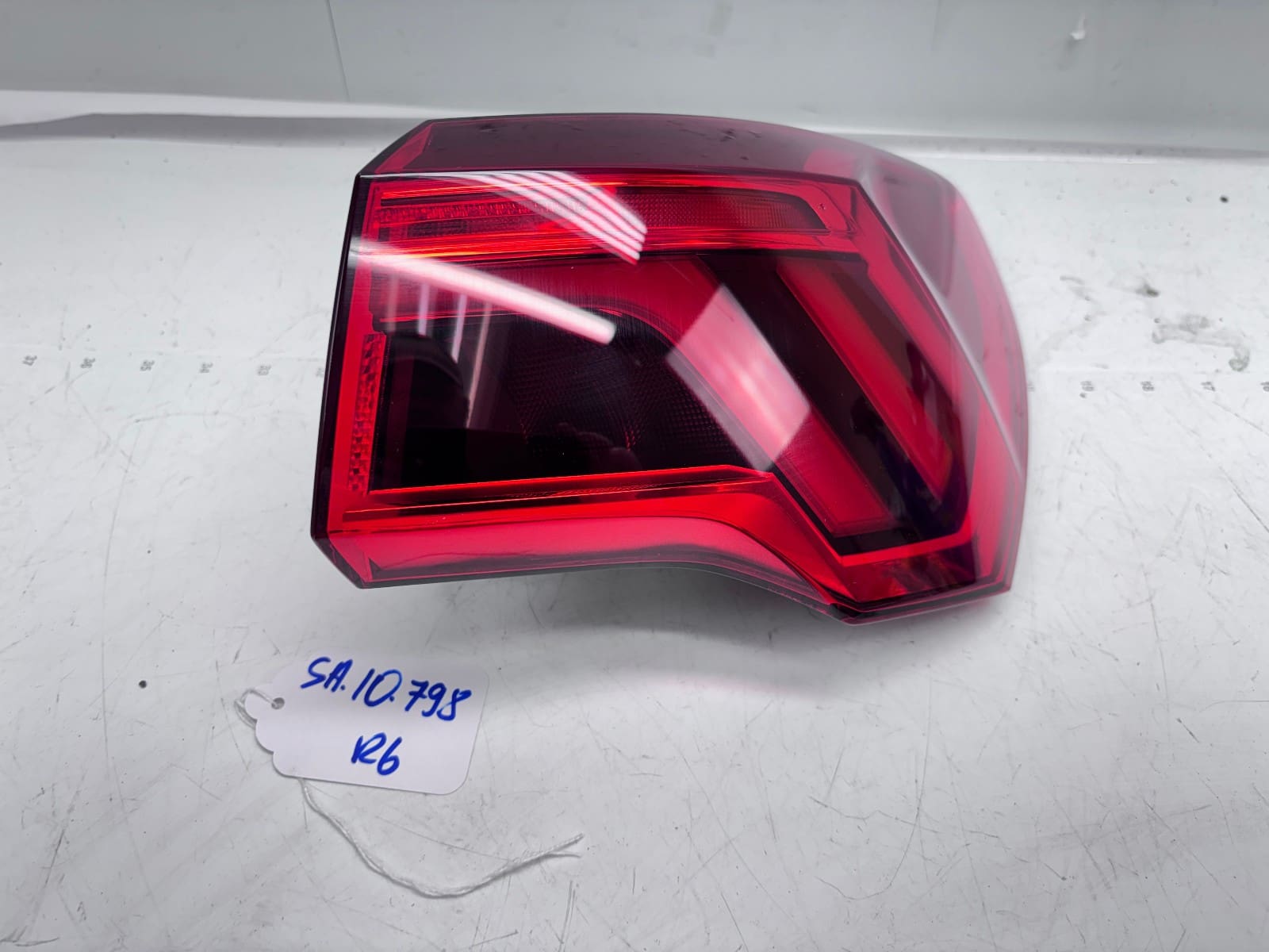 2019-2024 Audi Q3 LED Rear Right Inner OEM Tail Light 83A945092A - Image 8