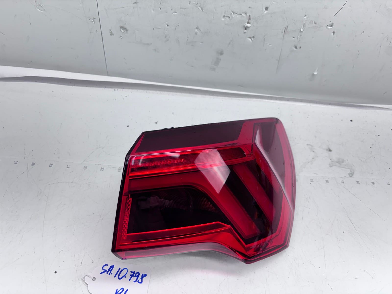 2019-2024 Audi Q3 LED Rear Right Inner OEM Tail Light 83A945092A - Image 10