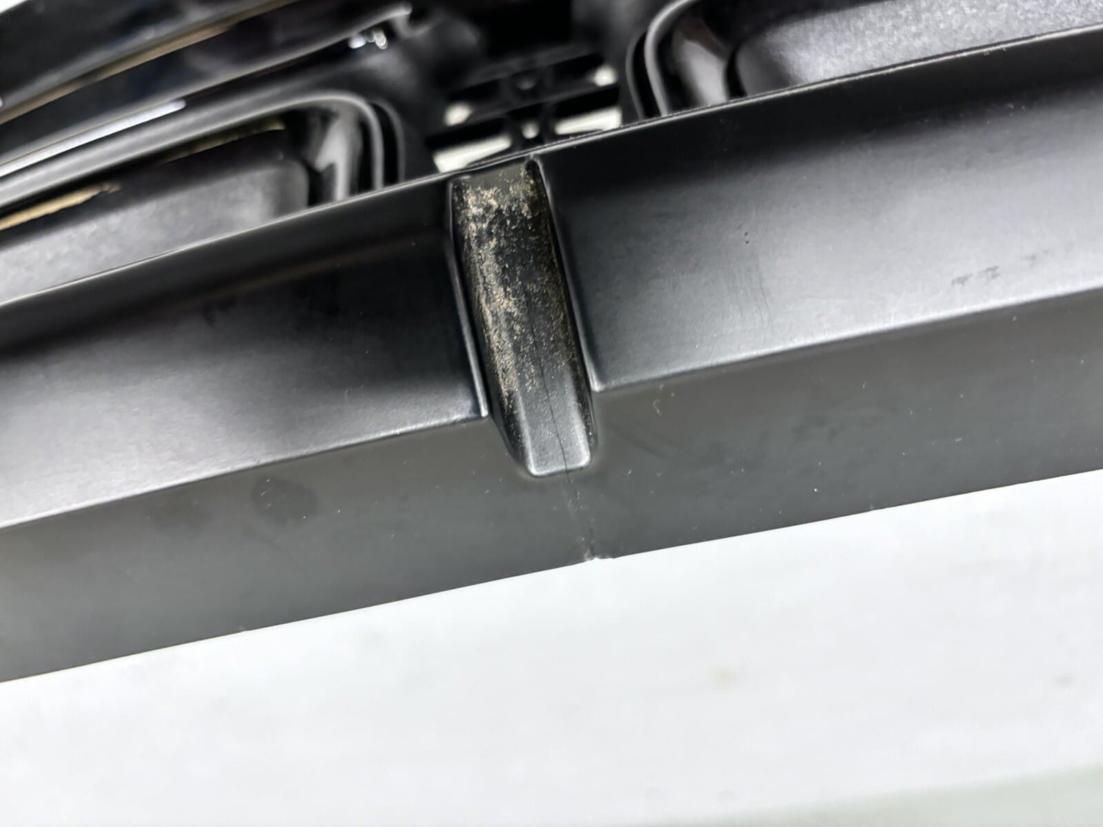 2015-2022 Dodge Charger Front Grille OEM Genuine 9403419 - Image 20