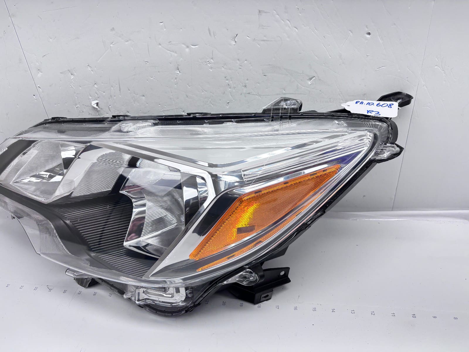 MITSUBISHI MIRAGE G4 2021-24 HALOGEN LEFT DRIVER SIDE OEM HEADLIGHT 8301D511 - Image 2