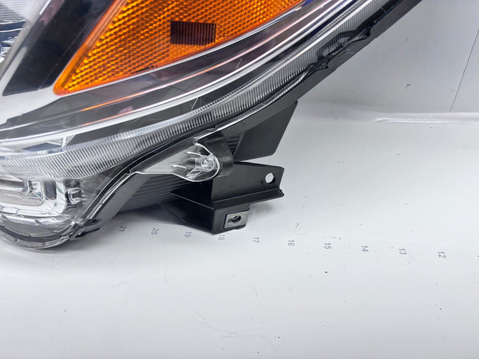 MITSUBISHI MIRAGE G4 2021-24 HALOGEN LEFT DRIVER SIDE OEM HEADLIGHT 8301D511 - Image 3
