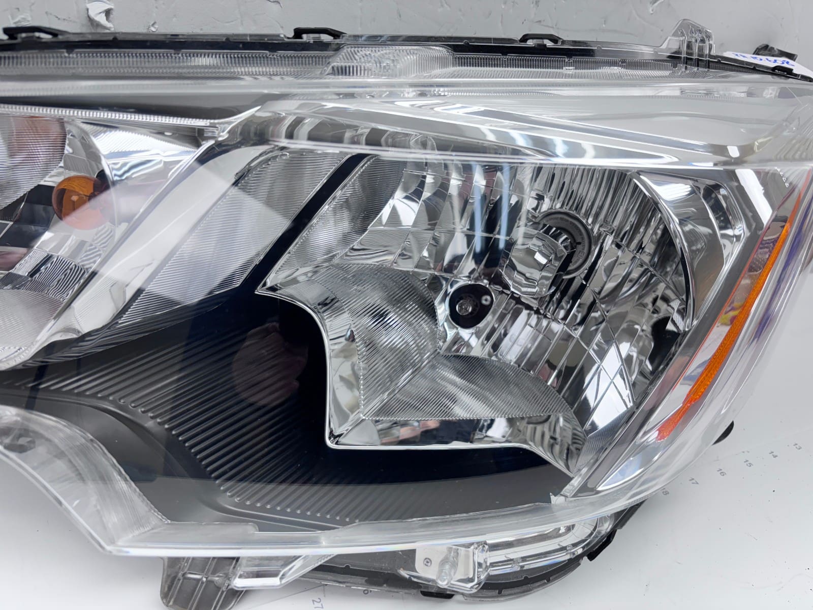 MITSUBISHI MIRAGE G4 2021-24 HALOGEN LEFT DRIVER SIDE OEM HEADLIGHT 8301D511 - Image 10