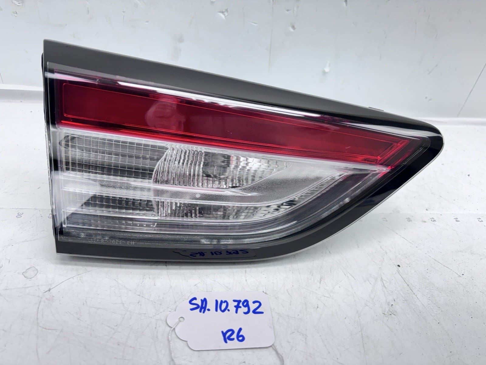 2020-22 Ford Escape LED Rear Left Inner OEM Tail Light LJ6B13A603AF - Image 6