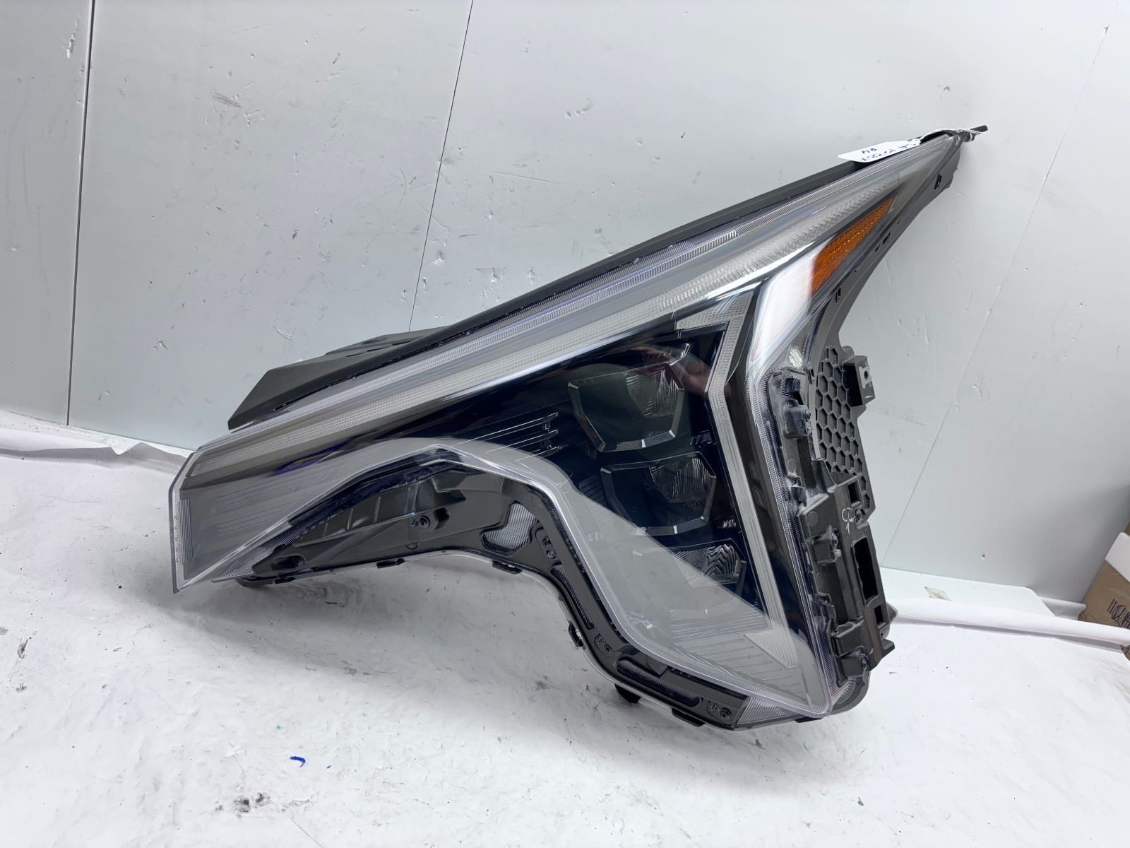 NICE COMPLETE 2024-25 KIA K4 LED FRONT LEFT OEM HEADLIGHT 92101-GG140