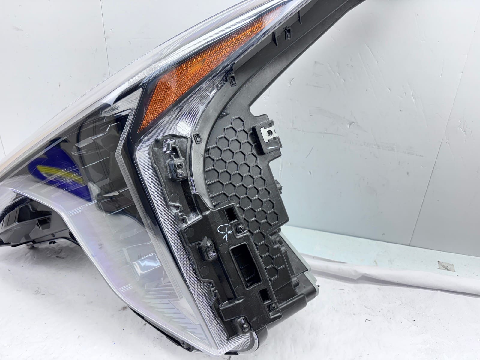 NICE COMPLETE 2024-25 KIA K4 LED FRONT LEFT OEM HEADLIGHT 92101-GG140 - Image 2