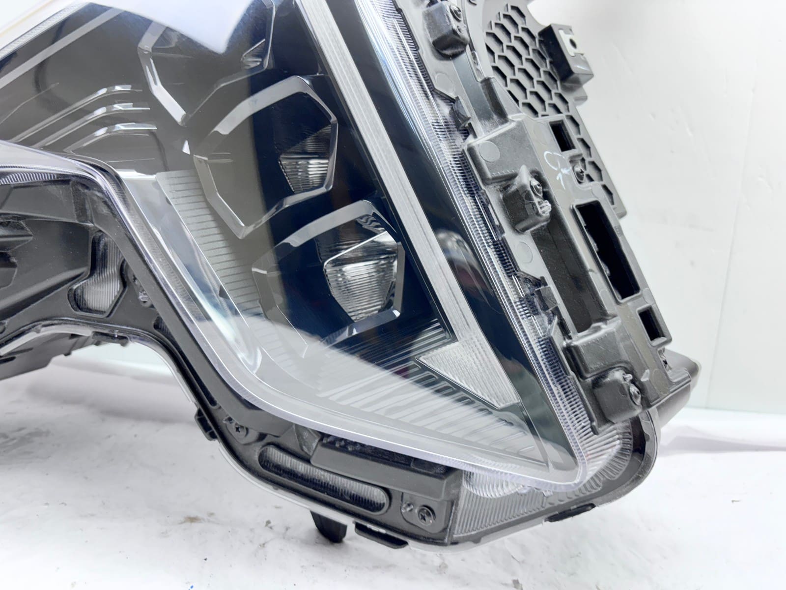 NICE COMPLETE 2024-25 KIA K4 LED FRONT LEFT OEM HEADLIGHT 92101-GG140 - Image 14