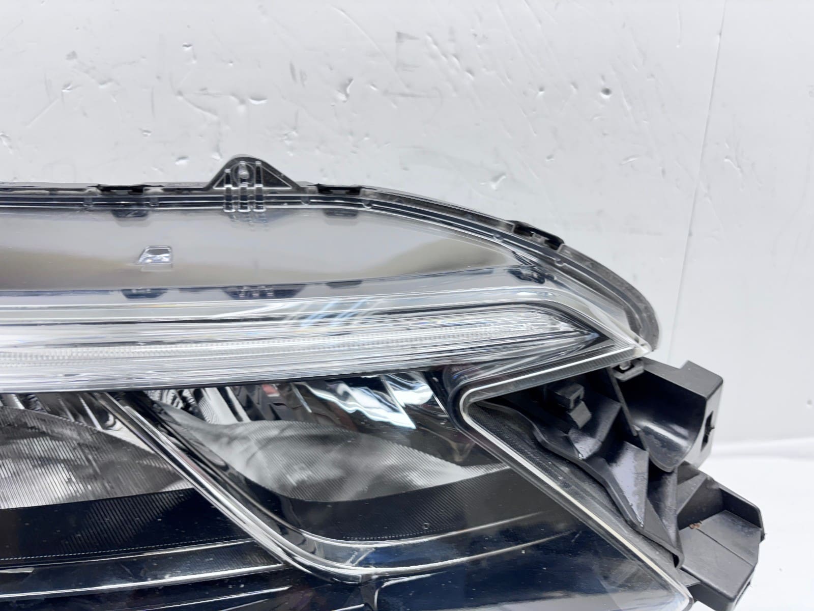 2015-16 HONDA CRV HALOGEN LED FRONT RIGHT OEM HEADLIGHT 33100-T1W-A31 - Image 3
