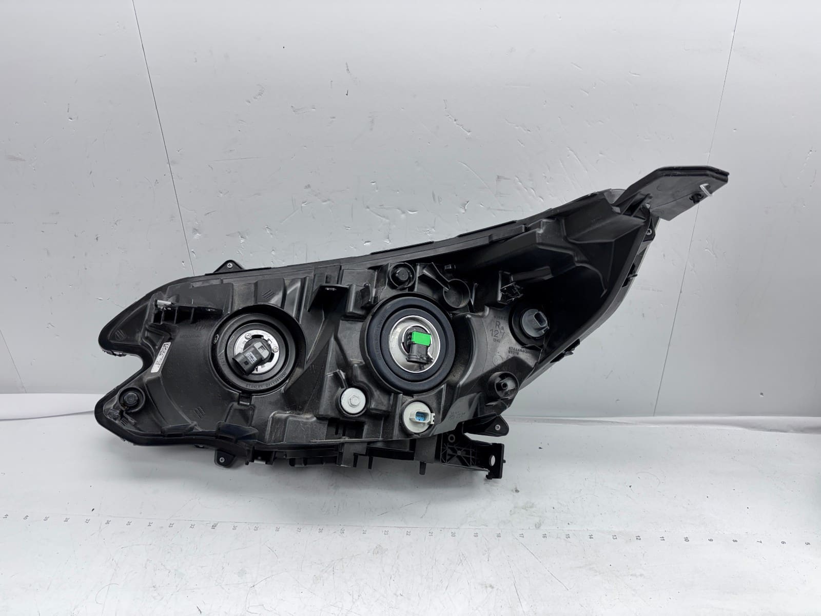 2015-16 HONDA CRV HALOGEN LED FRONT RIGHT OEM HEADLIGHT 33100-T1W-A31 - Image 17