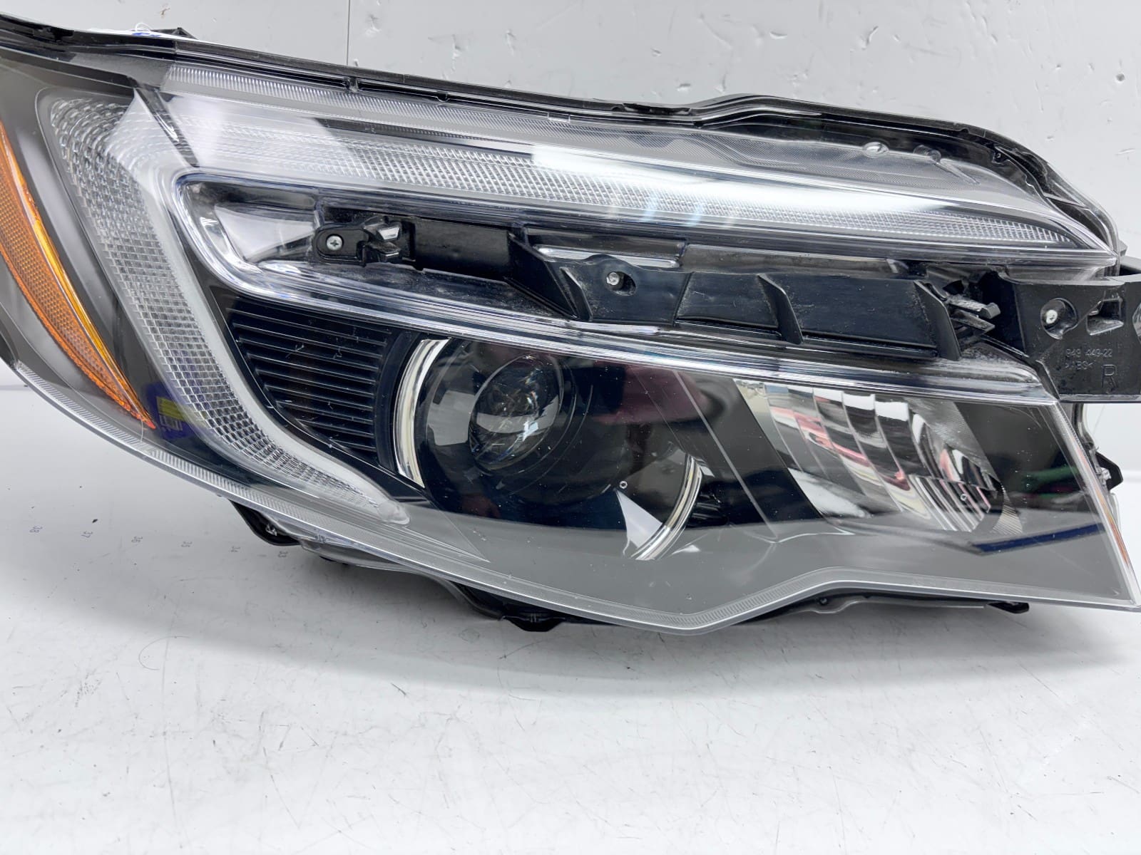 2016-22 HONDA PILOT RIDGELINE LED FRONT RIGHT OEM HEADLIGHT 33100-TG7-A21 - Image 6