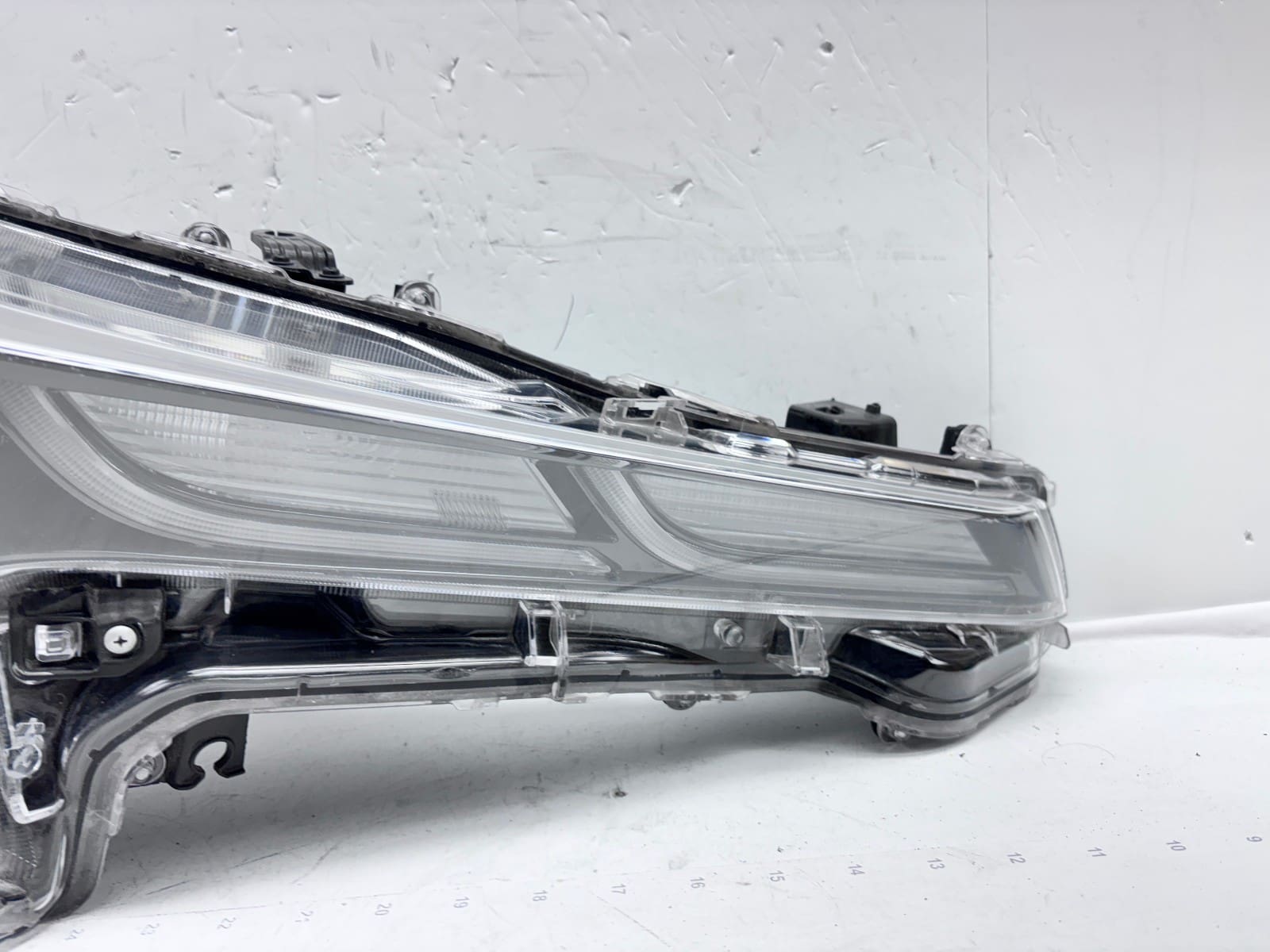 2020-22 TOYOTA COROLLA FULL LED FRONT RIGHT CAPA HEADLIGHT 81110-02850 - Image 4