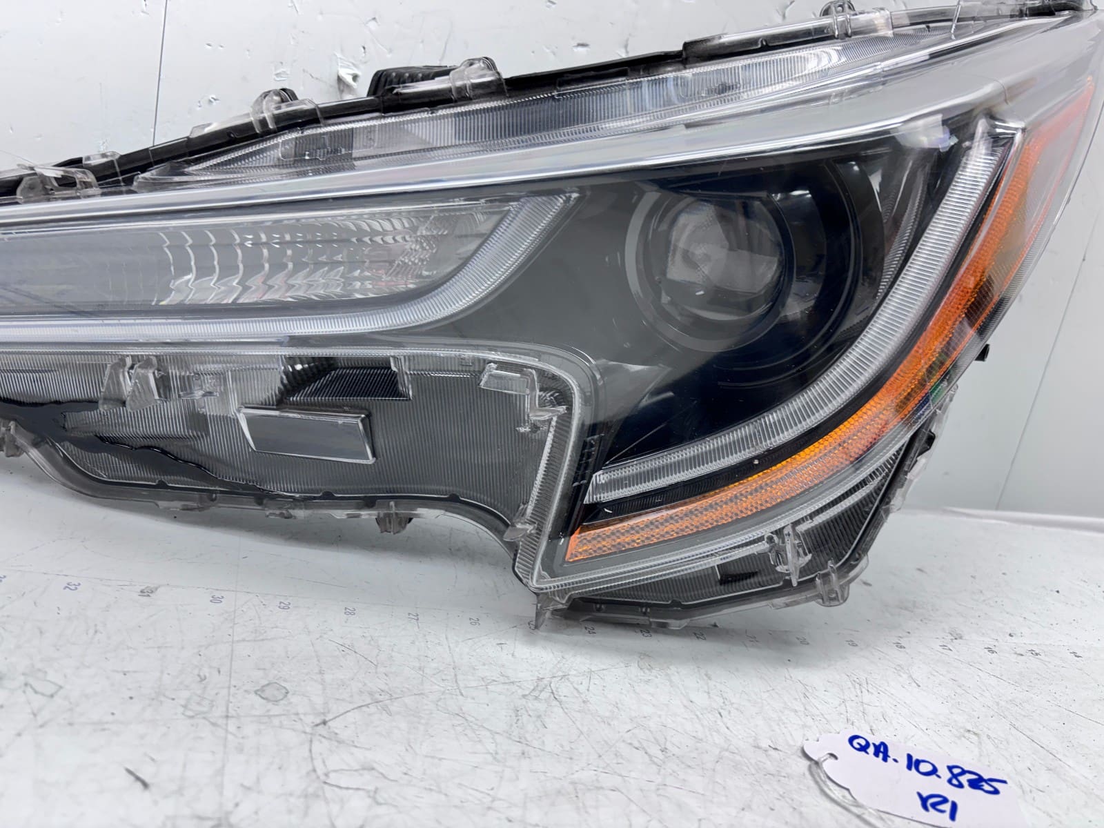 2020-2022 TOYOTA COROLLA LED FRONT LEFT OEM HEADLIGHT - Image 6