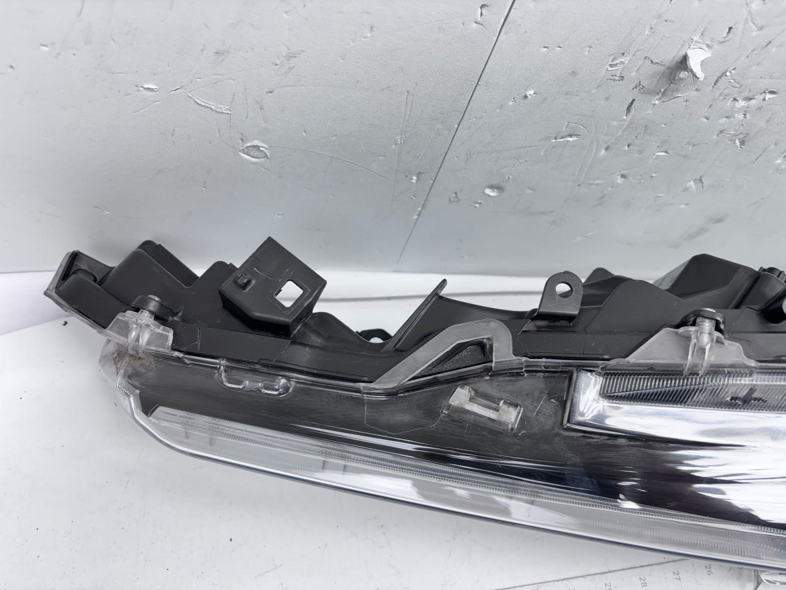 2020-2022 TOYOTA COROLLA LED FRONT LEFT OEM HEADLIGHT - Image 18
