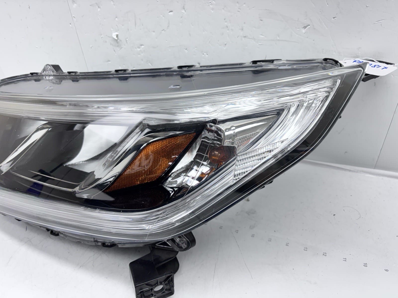 2015-16 HONDA CR-V HALOGEN FRONT LEFT OEM HEADLIGHT 33150-T1W-A01 - Image 4