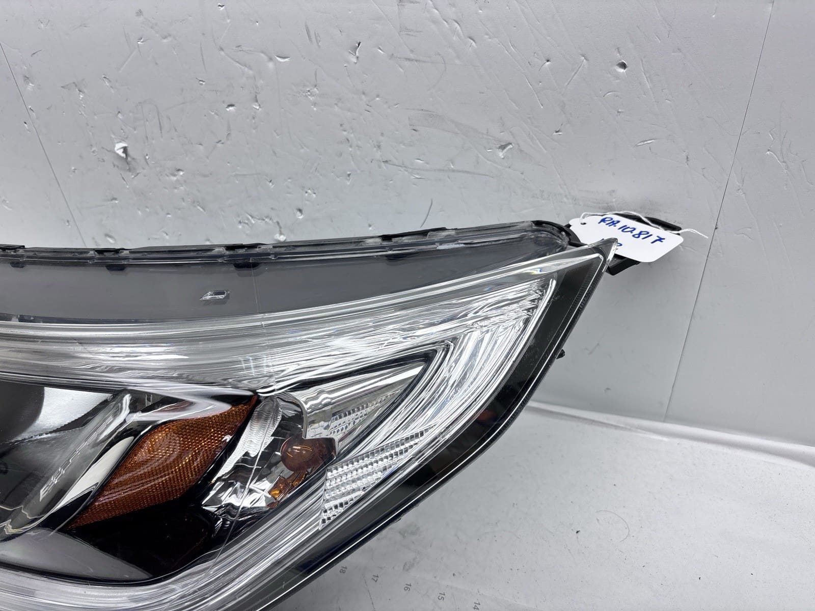 2015-16 HONDA CR-V HALOGEN FRONT LEFT OEM HEADLIGHT 33150-T1W-A01 - Image 6