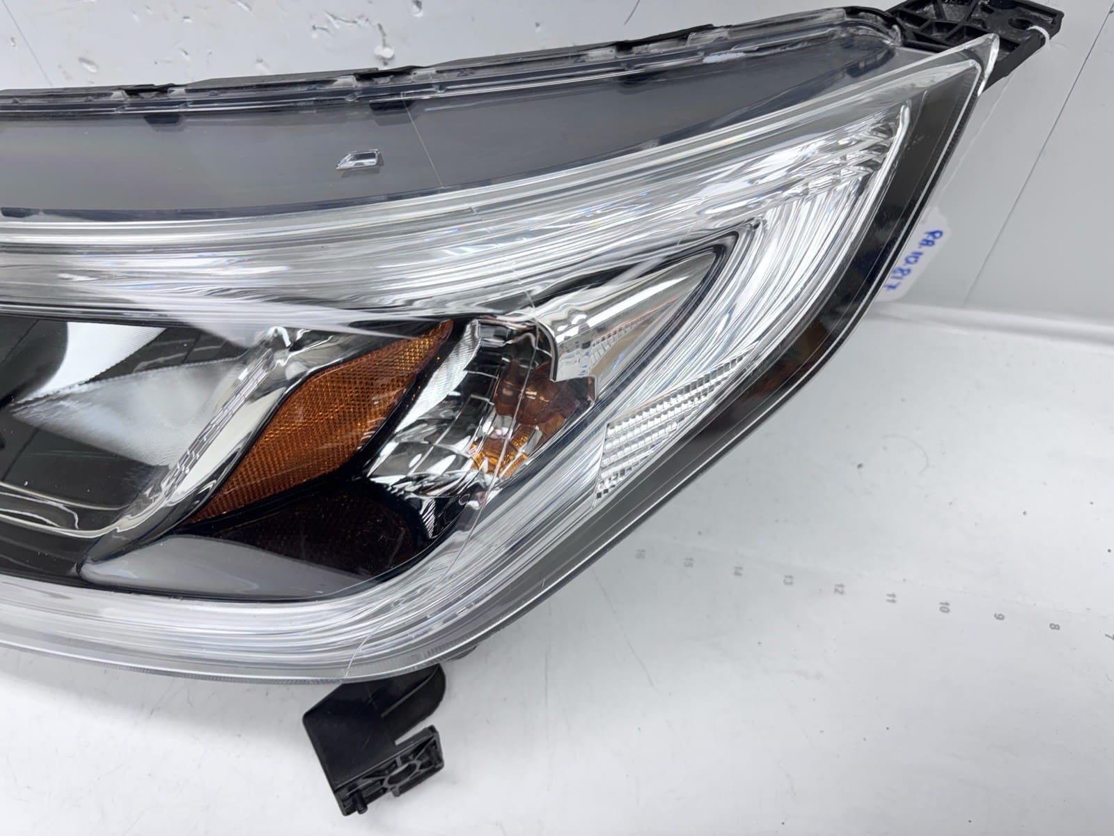 2015-16 HONDA CR-V HALOGEN FRONT LEFT OEM HEADLIGHT 33150-T1W-A01 - Image 11