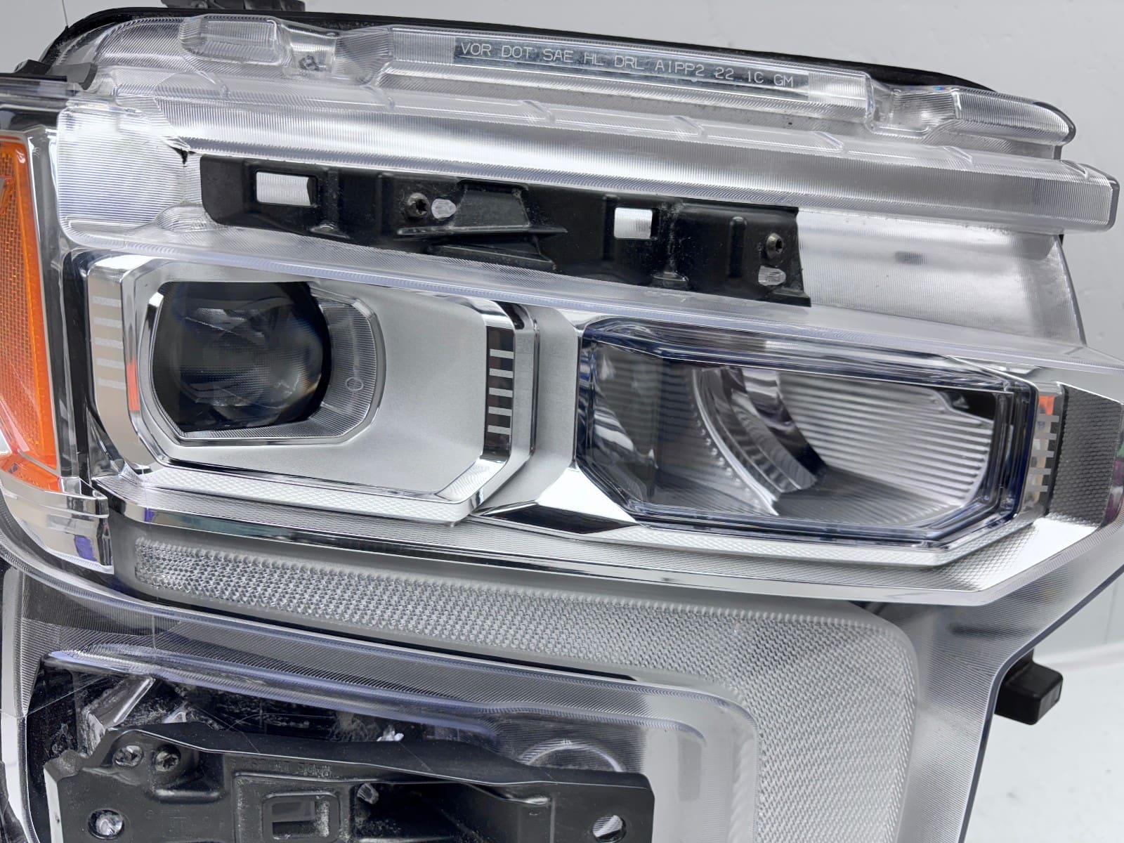 2022-24 Chevy Silverado 1500 LED Front Right OEM Headlight 87828578 - Image 4
