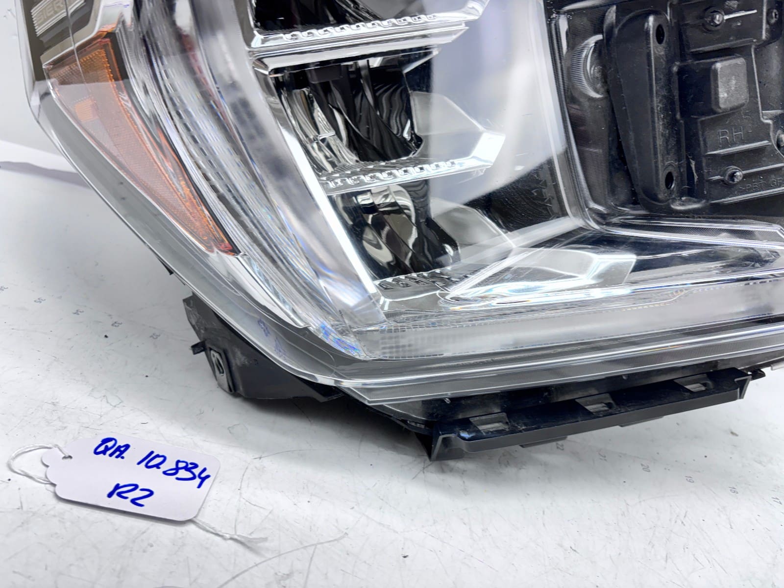 2019-22 GMC Sierra 1500 Full LED Front Right OEM Headlight 85535170 - Image 4