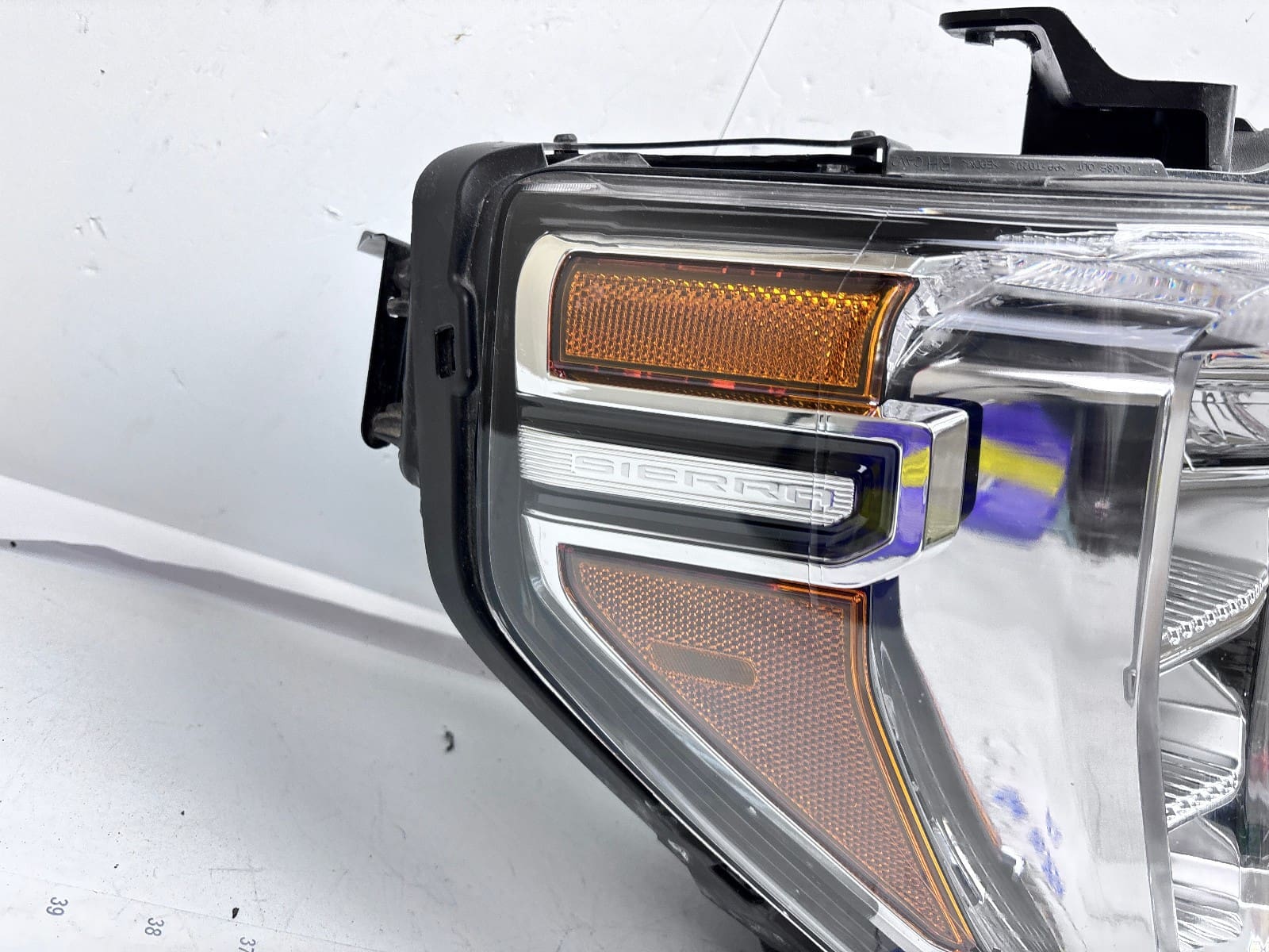 2019-22 GMC Sierra 1500 Full LED Front Right OEM Headlight 85535170 - Image 9