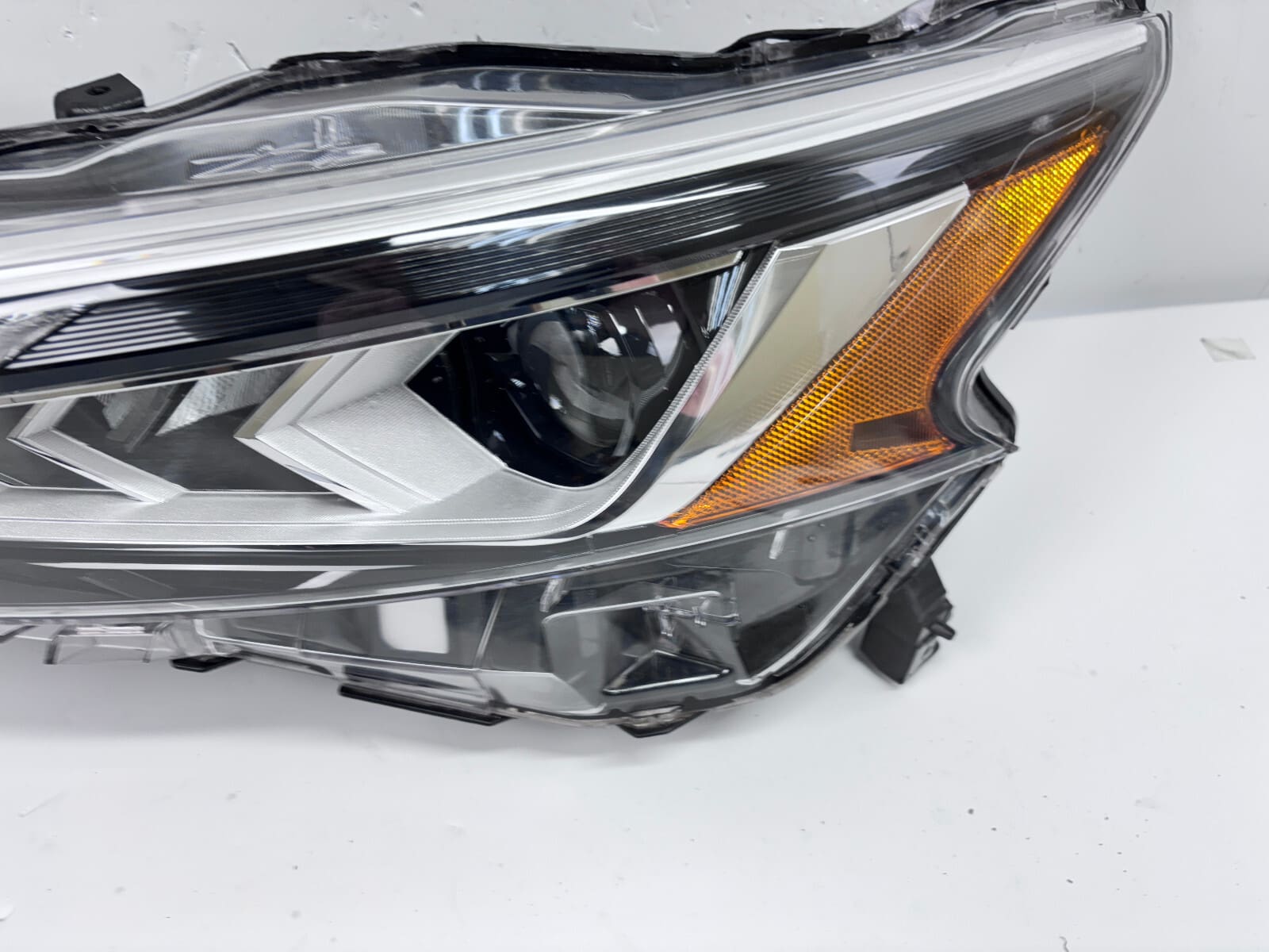 2019-2022 Nissan Altima Full LED Front Left OEM Headlight - Image 9