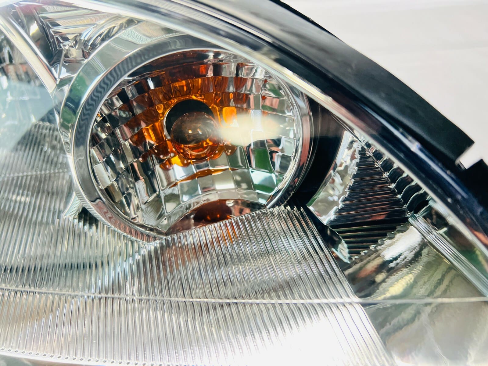 🎈NICE🎈2005-2007 Ford Focus Front Right Headlight CAPA Certified - Image 4